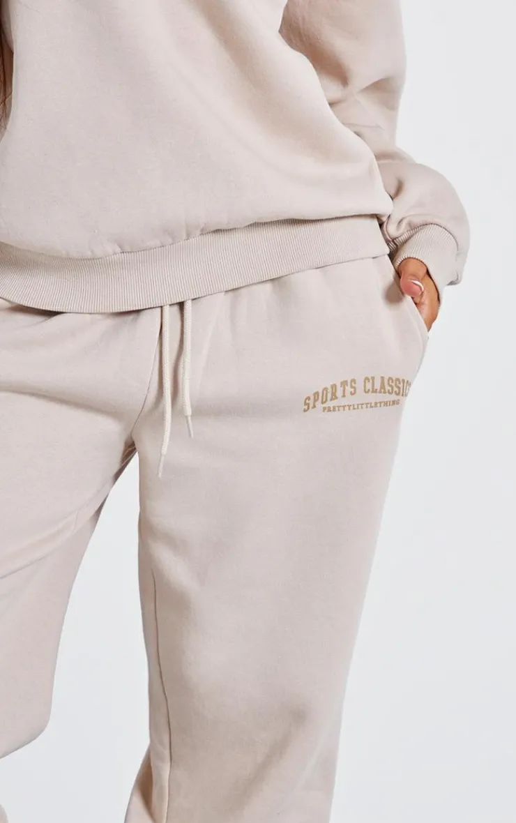 Sale PrettyLittleThing Petite Sports Classic Graphic Cuffed Sweatpants Stone
