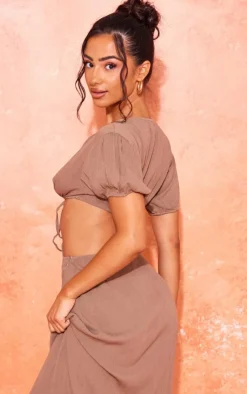 Outlet PrettyLittleThing Petite Cheesecloth Tie Front Crop Top Taupe