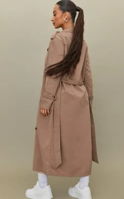 PrettyLittleThing Trench Coats*Petite Taupe Oversized Trench Coat