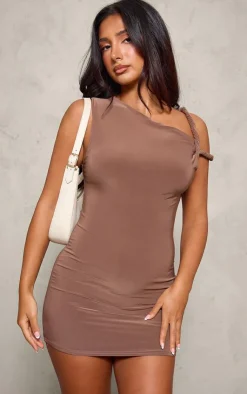 Petite Slinky Twist Shoulder Bodycon Dress-PrettyLittleThing Sale