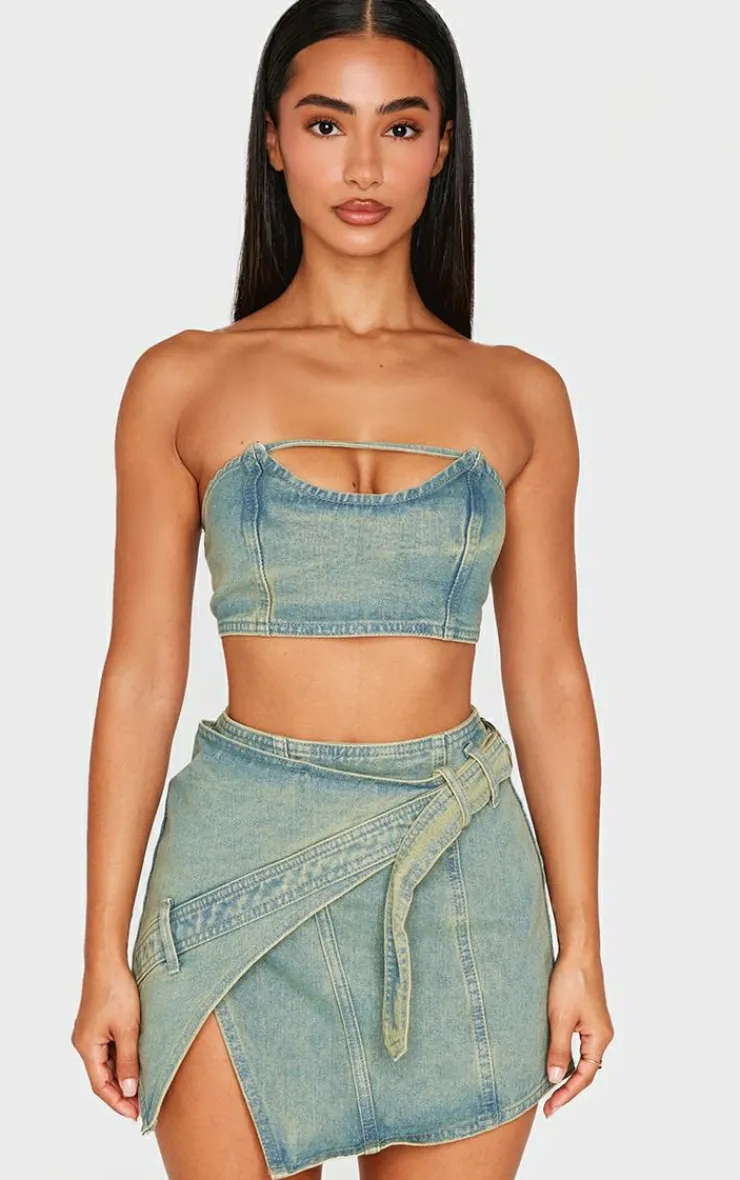 Online PrettyLittleThing Petite Denim Bandeau Crop Top Vintage Wash