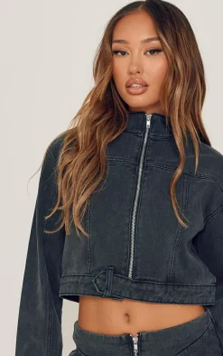 Online PrettyLittleThing Petite Cropped Denim Jacket Washed Black
