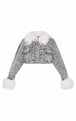 Online PrettyLittleThing Petite Denim Cropped Jacket With Fur Trims Washed Black