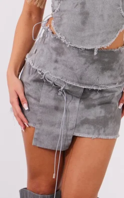 New PrettyLittleThing Petite Twill Frayed Mini Skirt Washed Charcoal