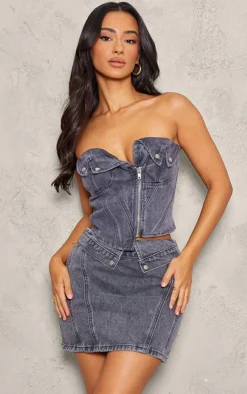 PrettyLittleThing Petite Denim Mid Rise Fold Over Mini Skirt Washed Grey