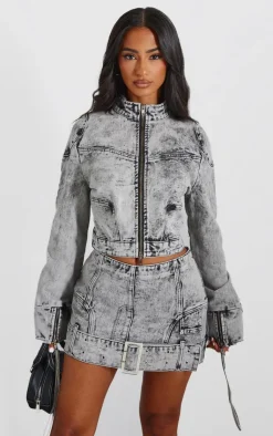 New PrettyLittleThing Petite Denim Mini Skirt With Belt Detail Washed Grey
