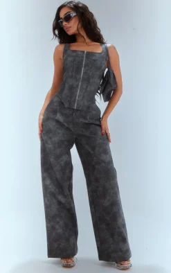 Hot PrettyLittleThing Petite Faux Leather Straight Leg Pants Washed Grey