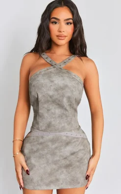 Hot PrettyLittleThing Petite Faux Leather Eyelet Detail Crop Top Washed Grey