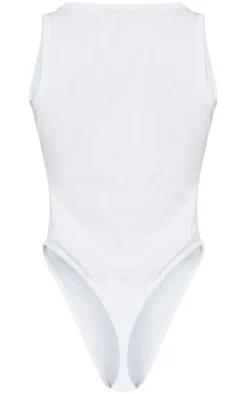 PrettyLittleThing Sleeveless Tops*Petite Basic Cotton Blend Plunge Sleeveless Bodysuit