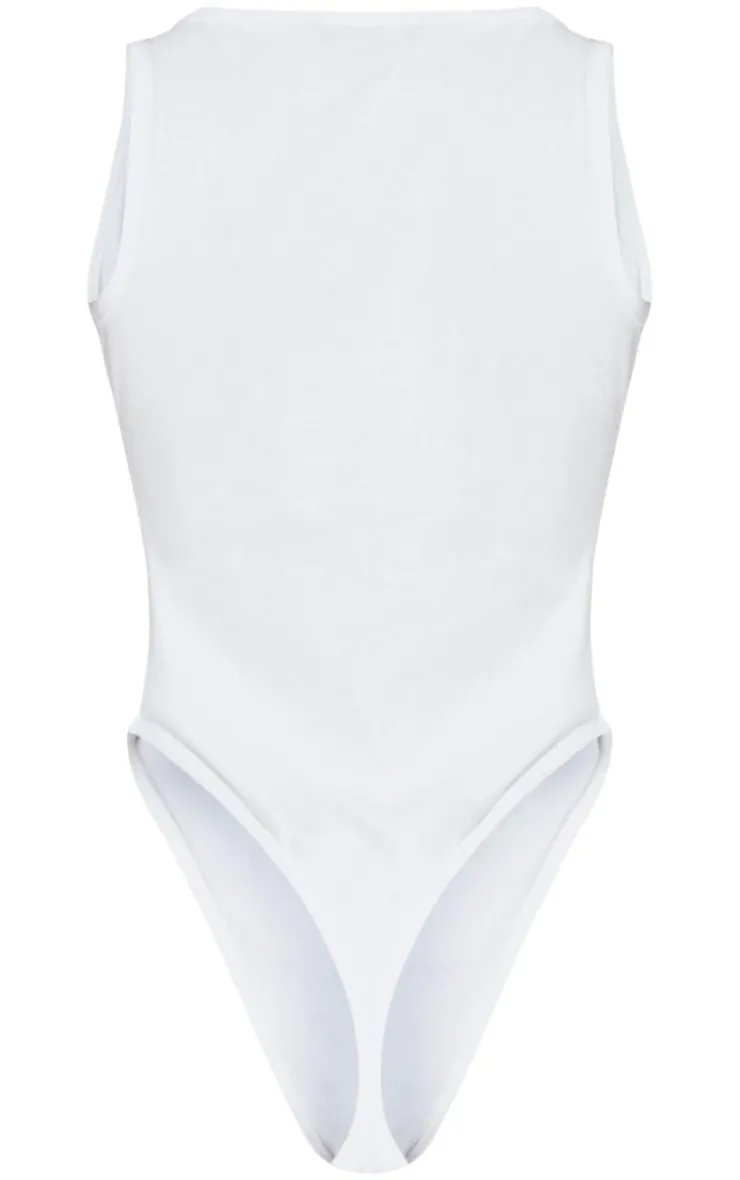 PrettyLittleThing Sleeveless Tops*Petite Basic Cotton Blend Plunge Sleeveless Bodysuit