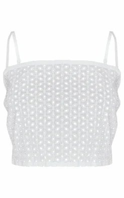 Outlet PrettyLittleThing Petite Broderie Square Neck Crop Top White