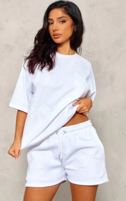 Best PrettyLittleThing Petite Embossed Bow Detail Shorts White