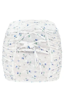 New PrettyLittleThing Petite Floral Print Lace-Up Mini Skirt White