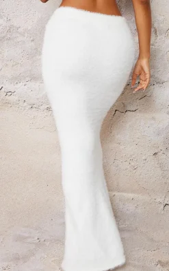 Hot PrettyLittleThing Petite Fluffy Knit V Front Maxi Skirt White