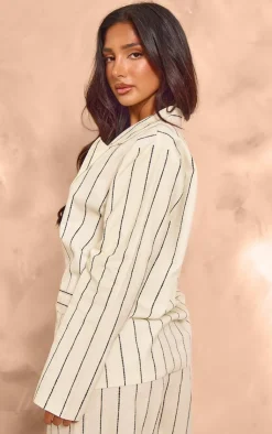 Hot PrettyLittleThing Petite Stripe Linen Look Blazer White