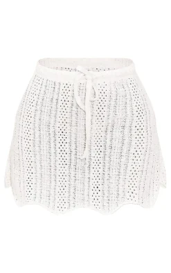 Hot PrettyLittleThing Petite Textured Bandeau Twist Front Crop Top White