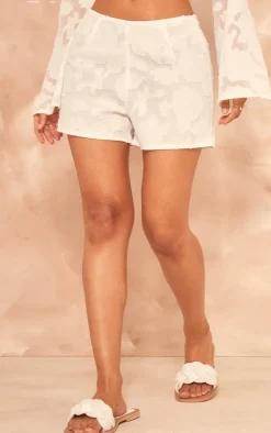 Clearance PrettyLittleThing Petite Textured Shorts White