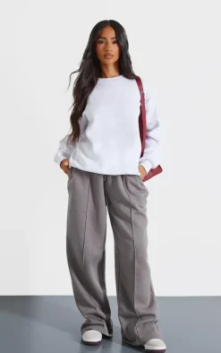 PrettyLittleThing Basic Tops*Petite Ultimate Basic Oversized Sweatshirt