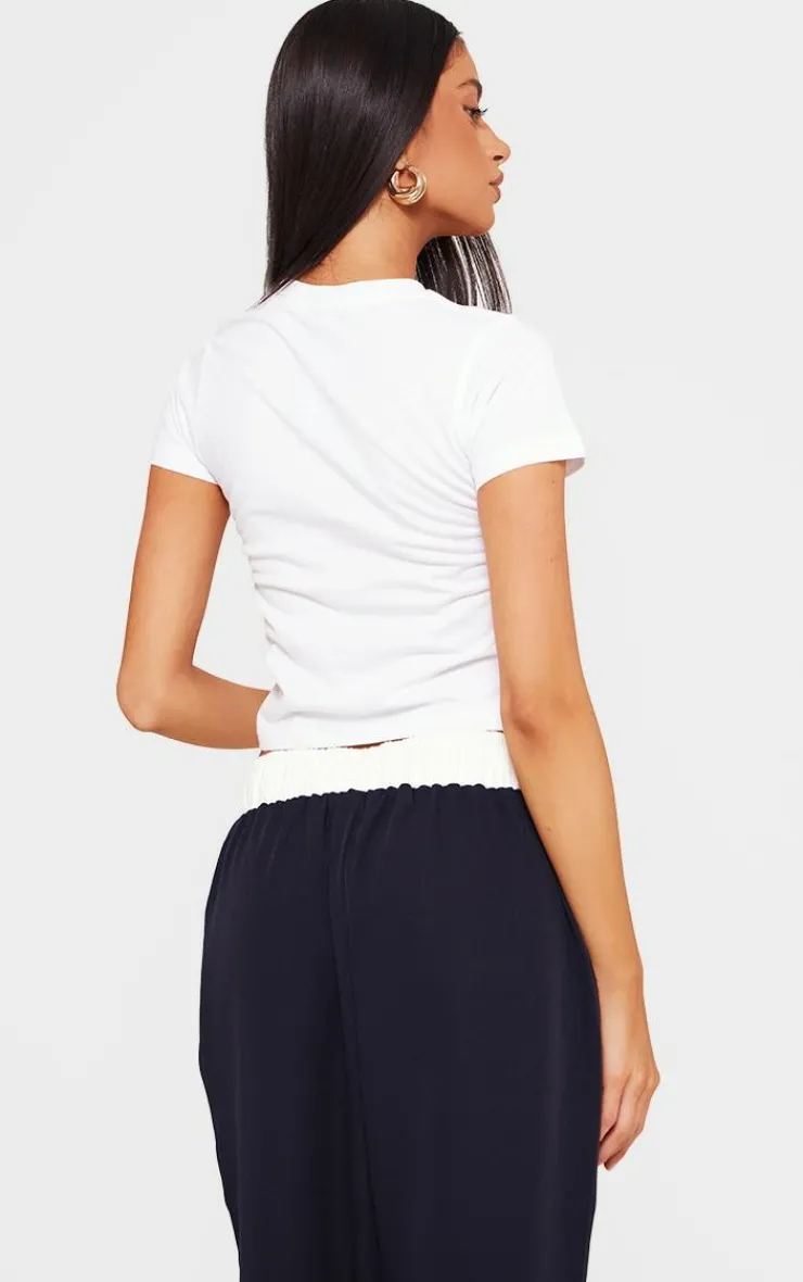 PrettyLittleThing T-Shirts*Petite Yours Truly Graphic Fitted Top