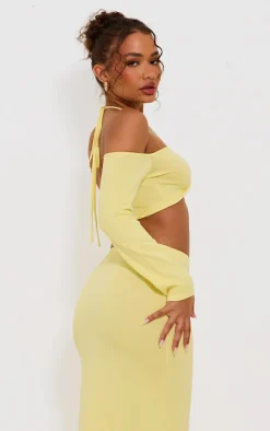 Hot PrettyLittleThing Petite Knitted Twist Front Long Sleeve Crop Top Yellow