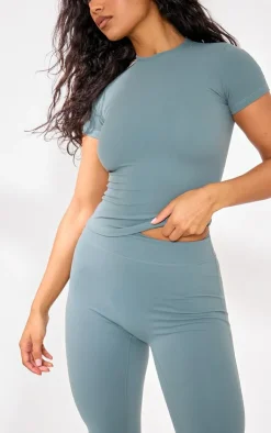 PrettyLittleThing Snatched*Snatched Sculpt Short Sleeve T Shirt
