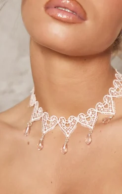 PrettyLittleThing Necklaces*Jewel Cut Out Heart Choker