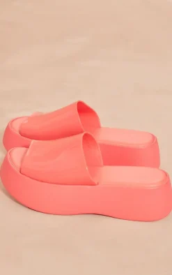 PrettyLittleThing Slides*PU Round Toe Chunky Platform Slider Sandals