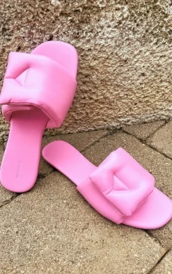 PrettyLittleThing Slides*PU Round Toe Padded Velcro Strap Slider Sandals
