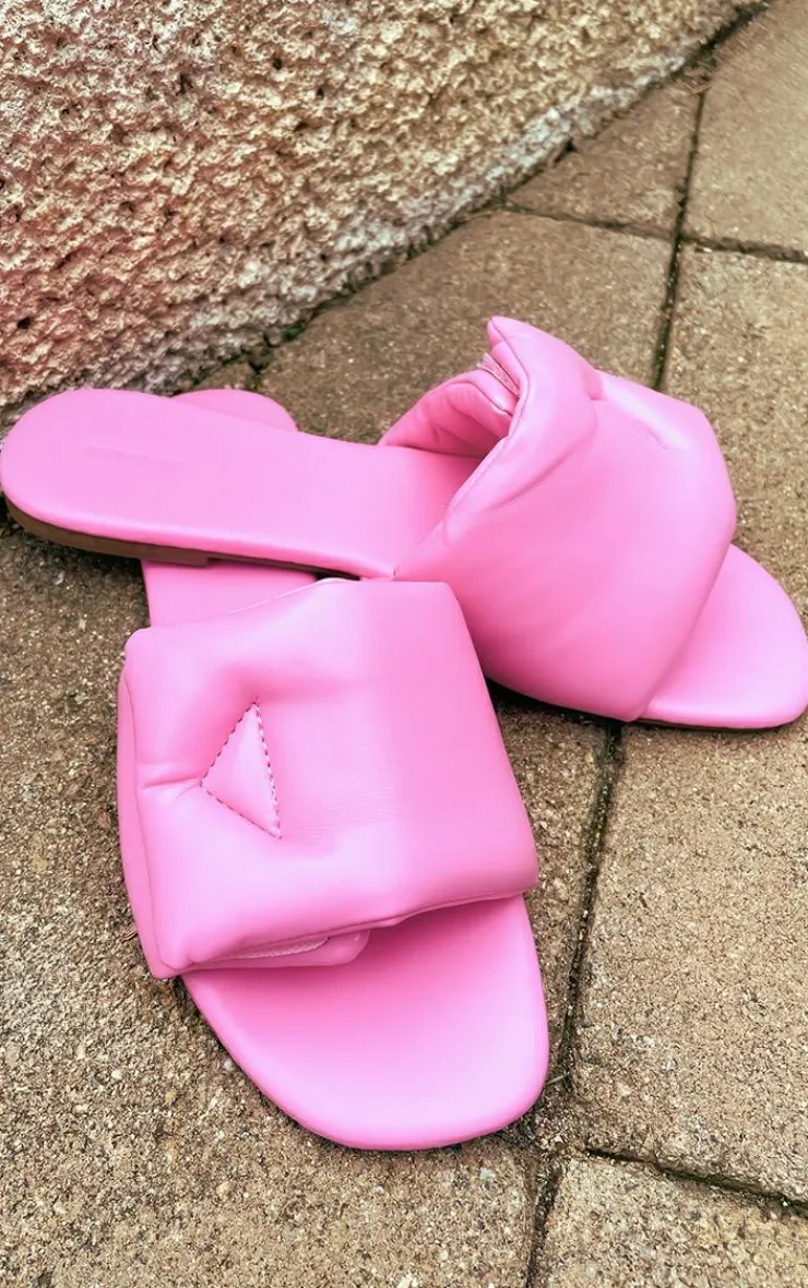 PrettyLittleThing Slides*PU Round Toe Padded Velcro Strap Slider Sandals