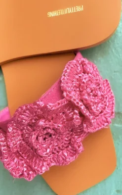 PrettyLittleThing Flat Sandals*Square Toe Crochet Flower Flat Sandals