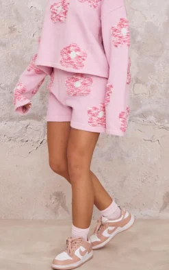 PrettyLittleThing Textured Flower Knitted Shorts Pink