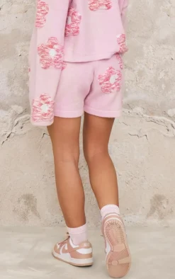 PrettyLittleThing Textured Flower Knitted Shorts Pink