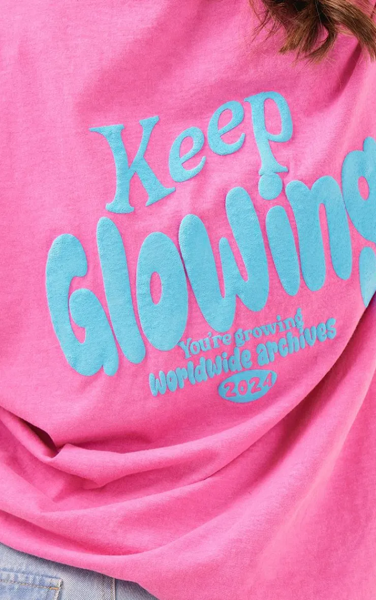 PrettyLittleThing T-Shirts*Washed Keep Glowing Print T Shirt