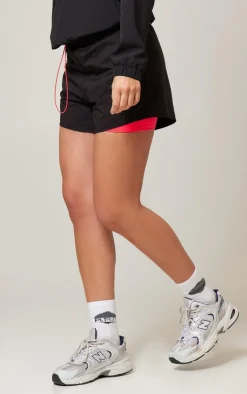 PrettyLittleThing Gym Shorts*PLT Run Pocket Detail Underlayer Shell Runner Shorts