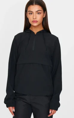 PrettyLittleThing Athletic Jackets*PLT RUN Ripstop Half Zip Cropped Running Jacket