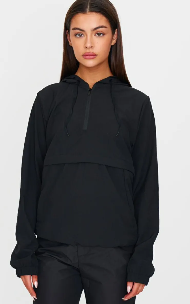 PrettyLittleThing Athletic Jackets*PLT RUN Ripstop Half Zip Cropped Running Jacket