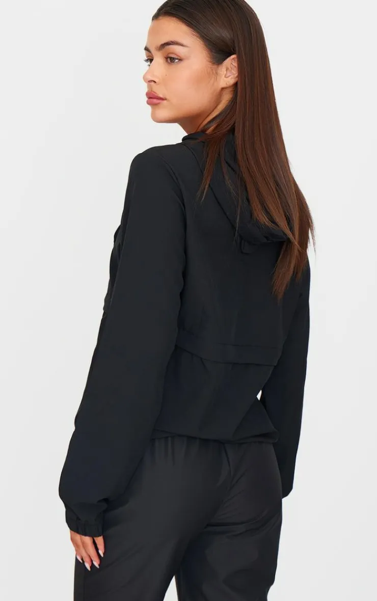 PrettyLittleThing Athletic Jackets*PLT RUN Ripstop Half Zip Cropped Running Jacket