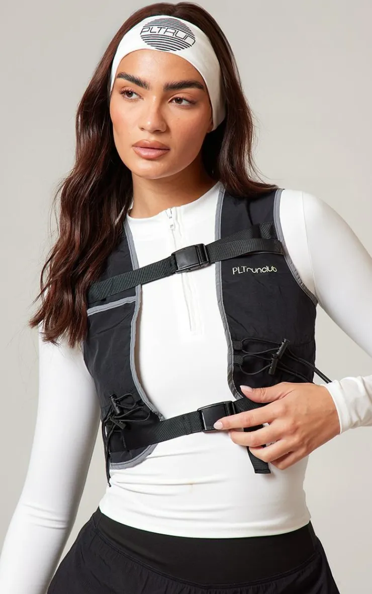 PrettyLittleThing Athletic Jackets*PLT RUN Running Contrast Binded Reflective Hydration Vest