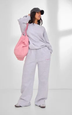 PrettyLittleThing Workout Tops*PLT SPORT Embroidered Oversized Sweatshirt
