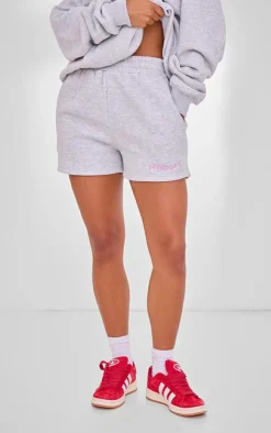PrettyLittleThing Gym Shorts*PLT SPORT Embroidered Sweat Shorts