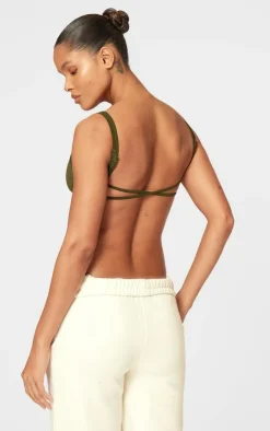 PrettyLittleThing Sports Bras*PLT SPORT Seamless Ribbed Detail Open Back Sports Bra