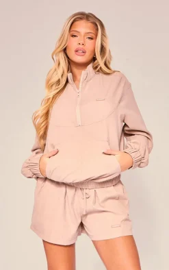PrettyLittleThing Athletic Jackets*PLT SPORT Peached Half Zip Jacket
