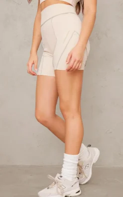 PrettyLittleThing Gym Shorts*PLT SPORT Sculpt Contrast Seam Gym Shorts