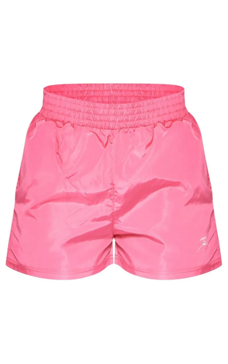 PrettyLittleThing Gym Shorts*PLT SPORT Shell Badge Runner Shorts