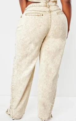 Online PrettyLittleThing Plus Extreme Fraying Detail Wide Leg Denim Jeans Acid Yellow