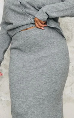 Discount PrettyLittleThing Plus Melange Soft Knit Maxi Skirt Ash Grey