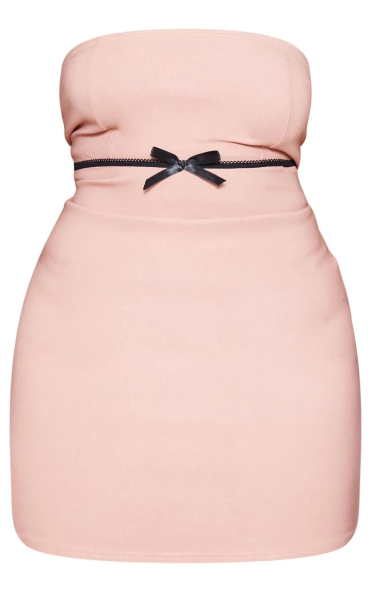 Plus Bow Underbust Detail Strapless Bodycon Dress-PrettyLittleThing New