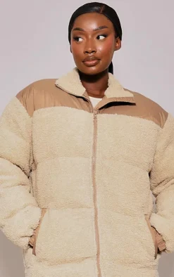 PrettyLittleThing Puffer Jackets*Plus Contrast Borg Maxi Puffer Coat