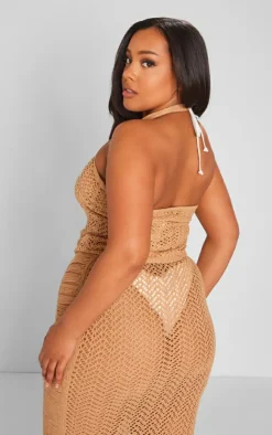 Best PrettyLittleThing Plus Distressed Knit Halter Neck Crop Top Beige