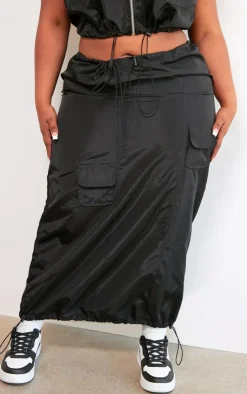 Hot PrettyLittleThing Plus Cargo Maxi Skirt Black
